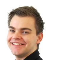 Frederik Sommerlund, freelance webudvikler bag Fresom